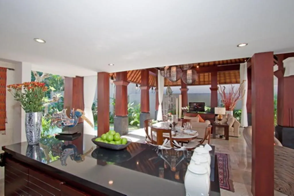 Arwana Estate Villa Seminyak